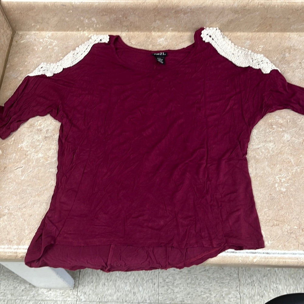 Rue 21 size medium maroon 3/4 sleeve with lace shoulder